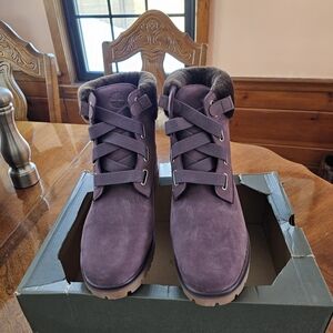 Timberland Dark Purple Boots with Fur Lining